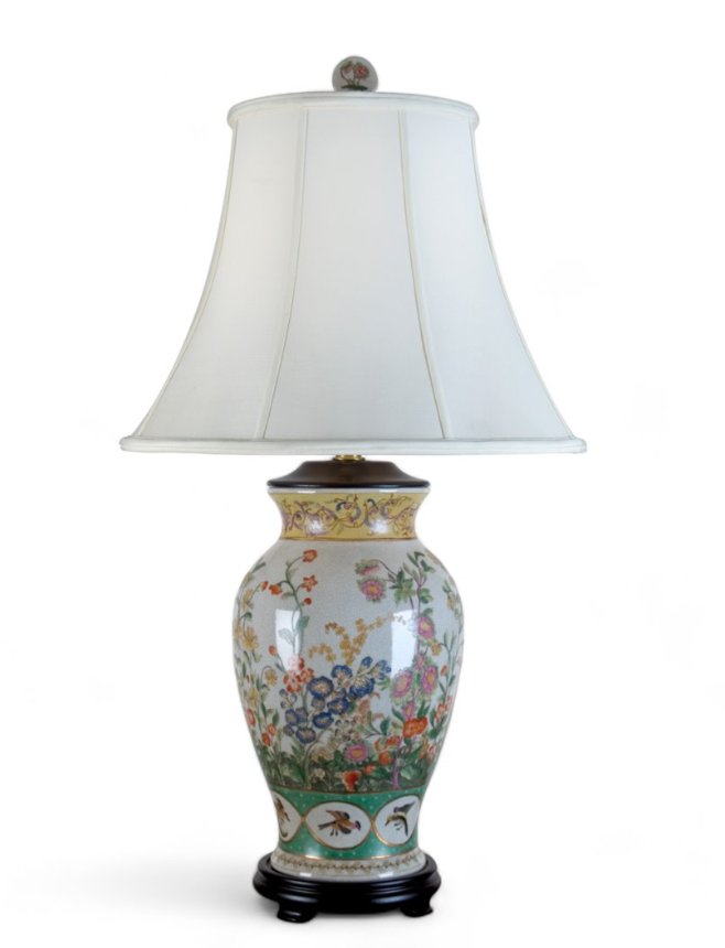 Asian Hand painted Fishtail Porcelain Vase Table Lamp