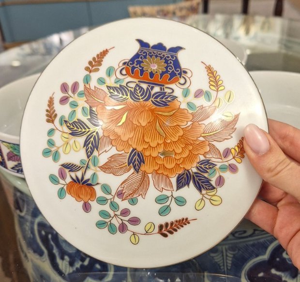 Vintage Japanese Imari Porcelain Stacking Box Set