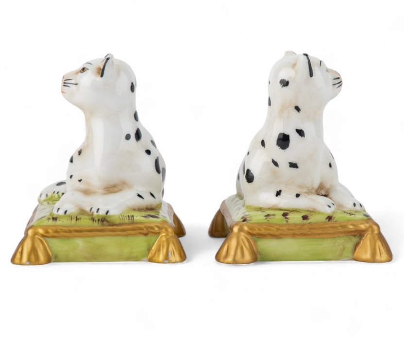 Staffordshire Tang Leopard-Pattern Porcelain Figurine Pair