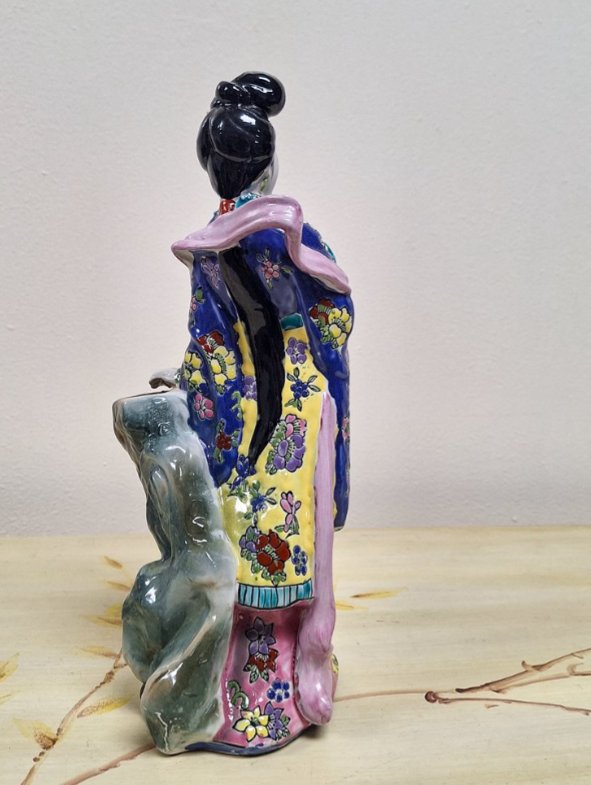 Vintage-Style Porcelain Floral Lady Figurine with Fan